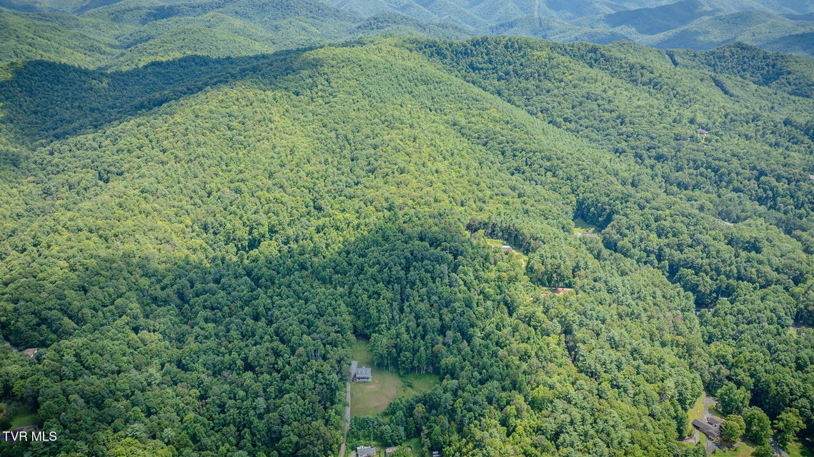 Photo #54: 95 Gard Banner Road