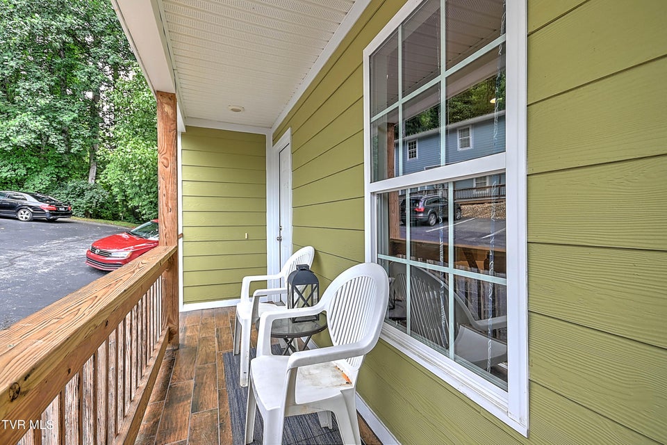 Photo #4: 660 Jena Beth Drive