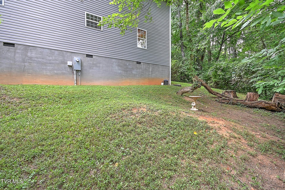 Photo #40: 660 Jena Beth Drive
