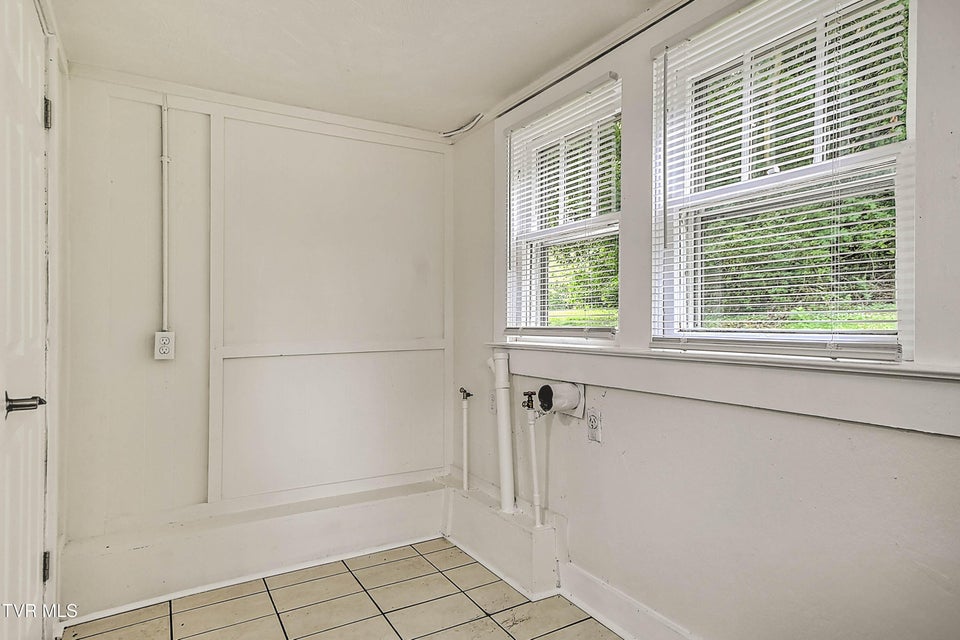 Photo #23: 2571 Lafayette Circle