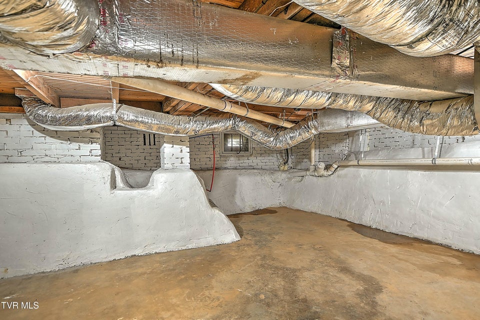 Photo #33: 2571 Lafayette Circle