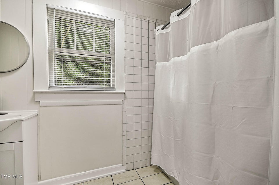 Photo #26: 2571 Lafayette Circle