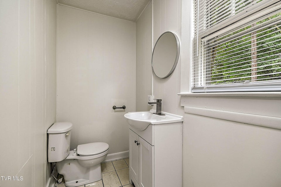 Photo #27: 2571 Lafayette Circle