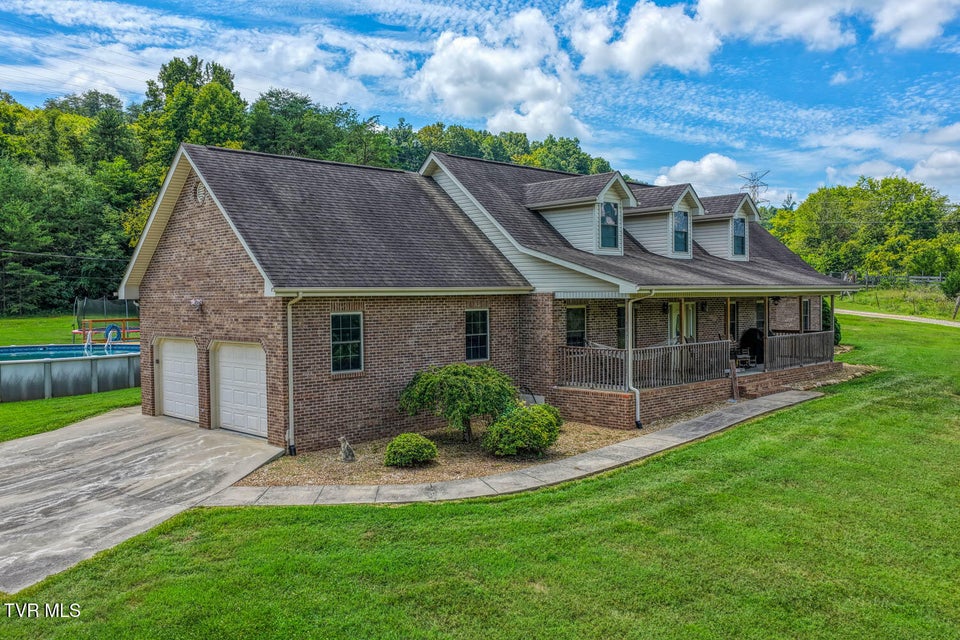 Photo #2: 293 Lee Valley Road