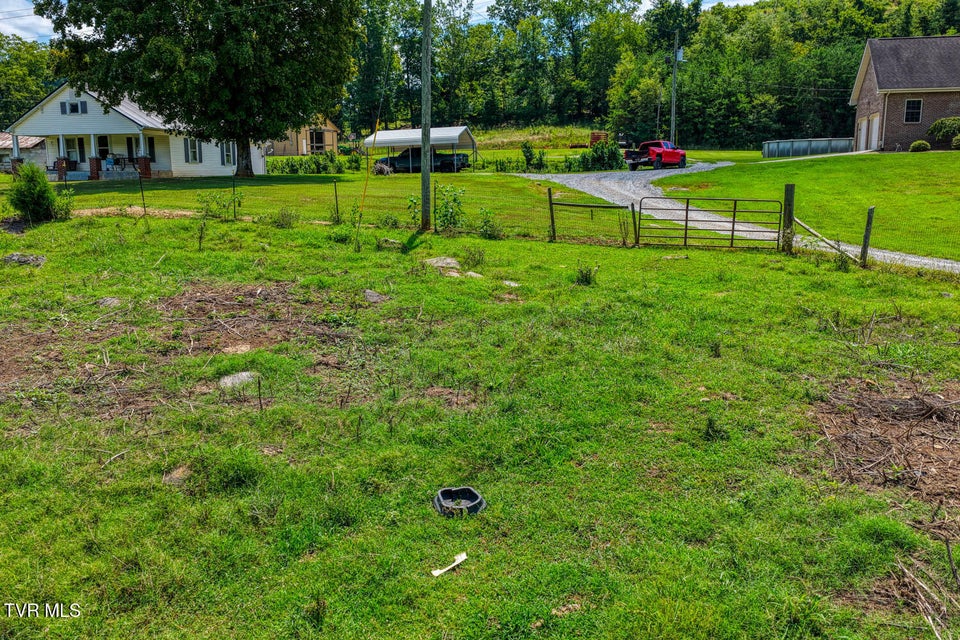 Photo #22: 293 Lee Valley Road