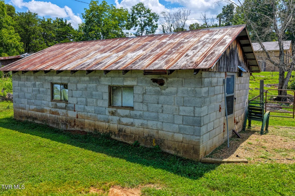 Photo #27: 293 Lee Valley Road