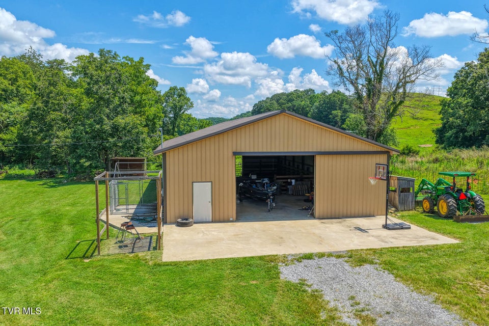 Photo #33: 293 Lee Valley Road