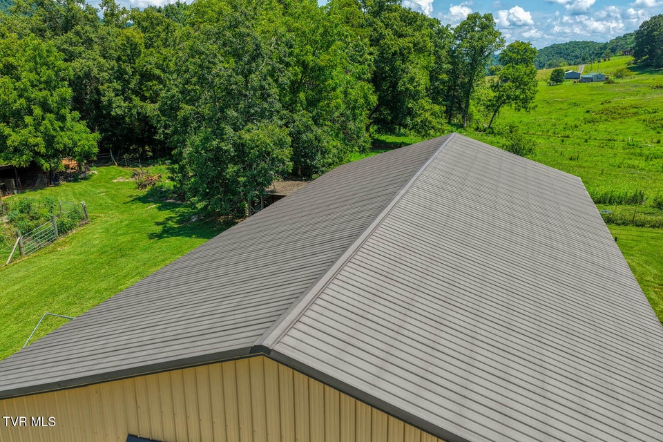 Photo #36: 293 Lee Valley Road