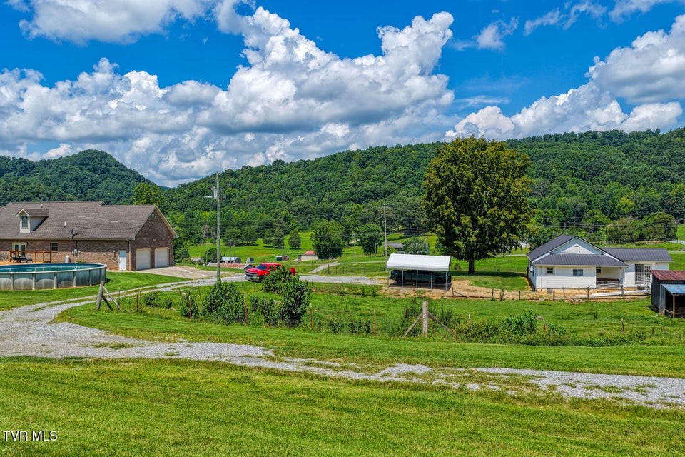 Photo #39: 293 Lee Valley Road