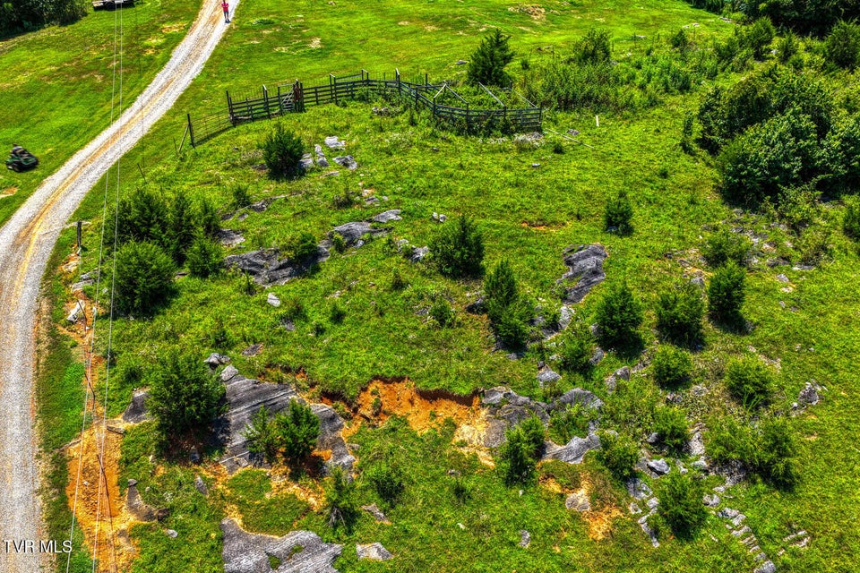 Photo #66: 293 Lee Valley Road