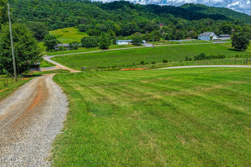 Photo #68: 293 Lee Valley Road