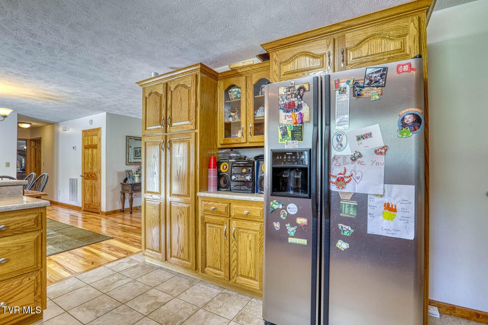 Photo #72: 293 Lee Valley Road