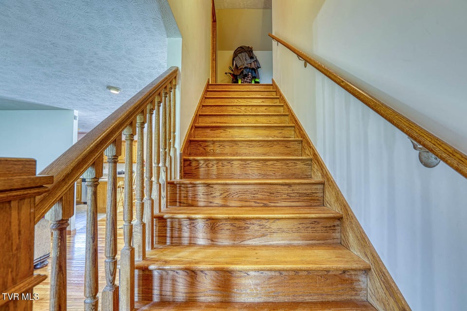 Photo #96: 293 Lee Valley Road