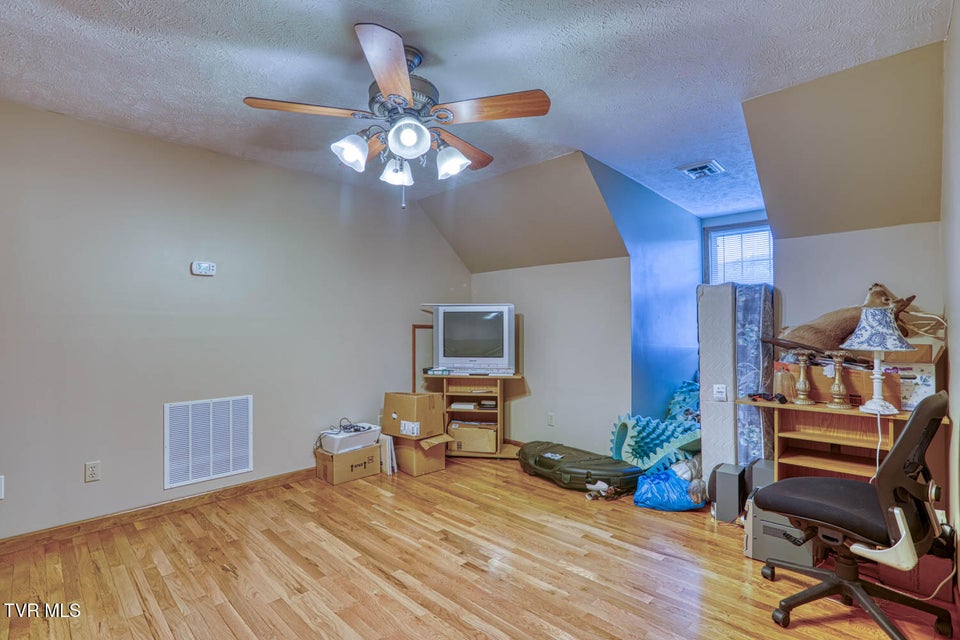 Photo #97: 293 Lee Valley Road