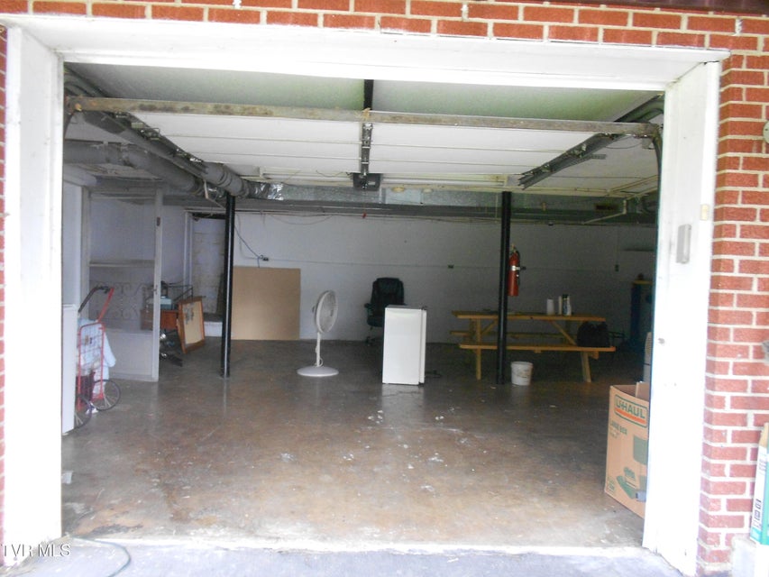 Photo #16: 1309 Skyline Drive