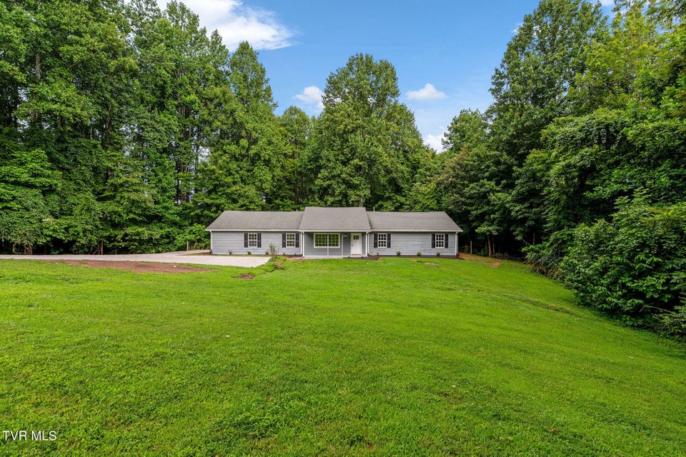 Photo #2: 1523 Whispering Pines Road