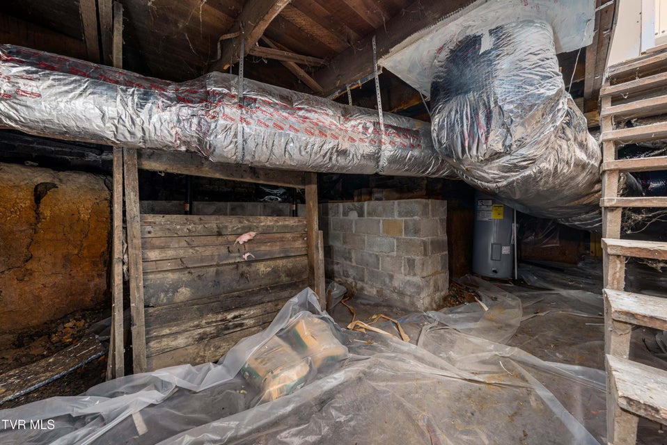 Photo #43: 1007 Spring Street