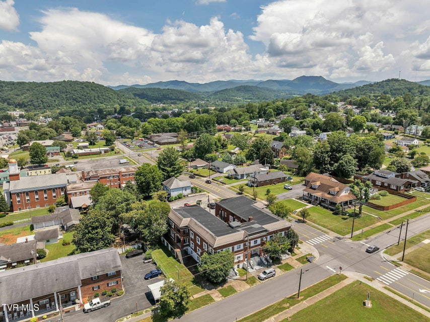 Photo #4: 112 Watauga Avenue