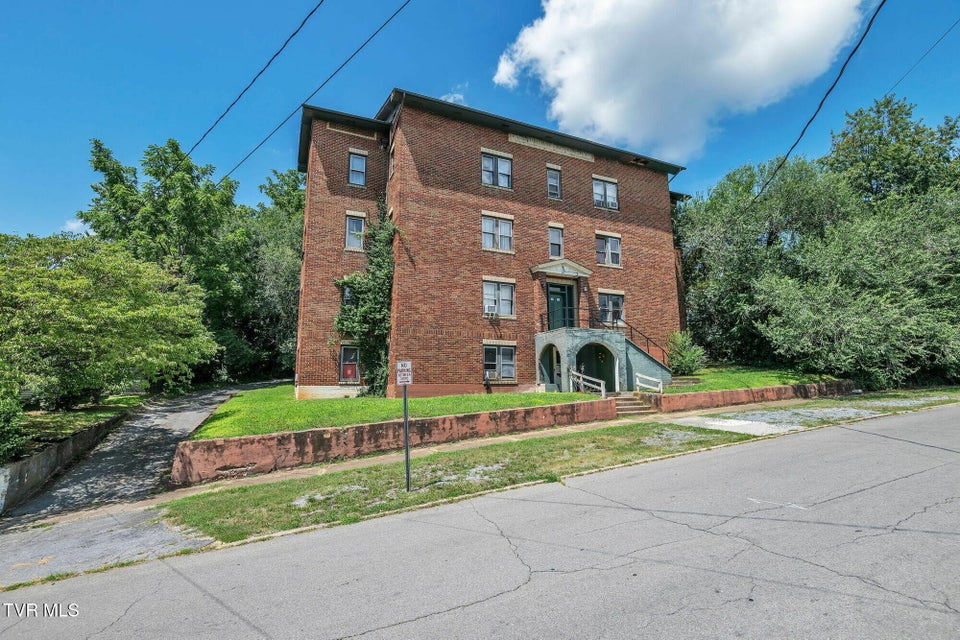Photo #14: 112 Watauga Avenue