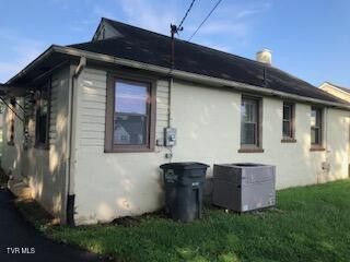Photo #8: 1350 Pine Street