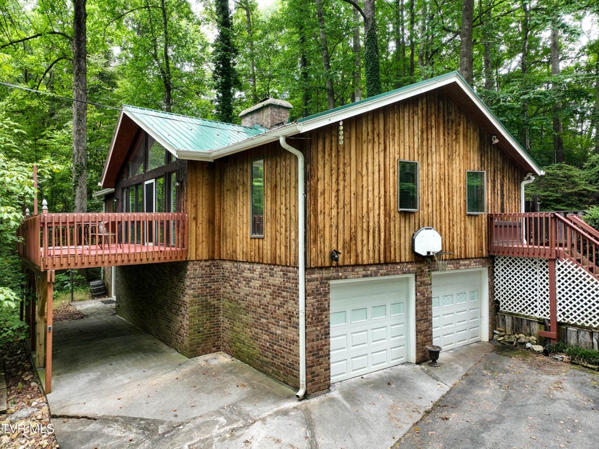 Photo #3: 2933 Cherokee Road