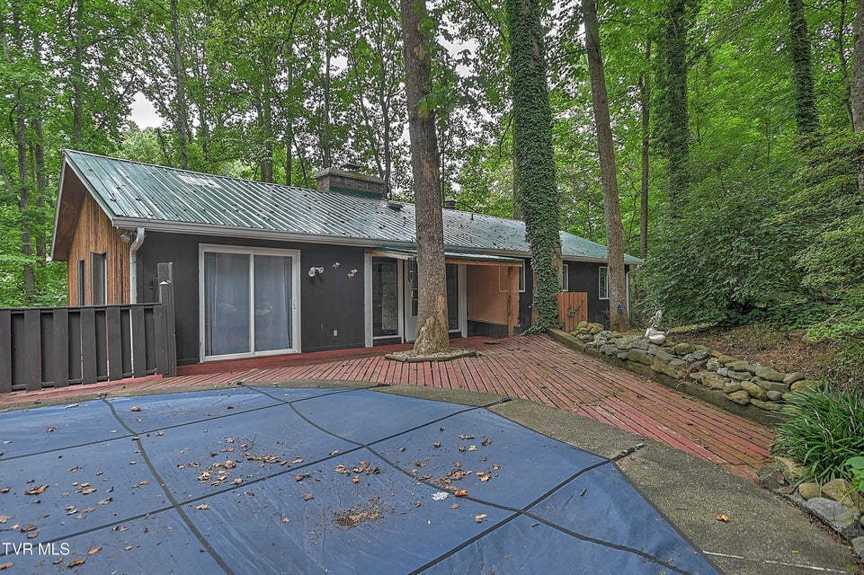 Photo #5: 2933 Cherokee Road