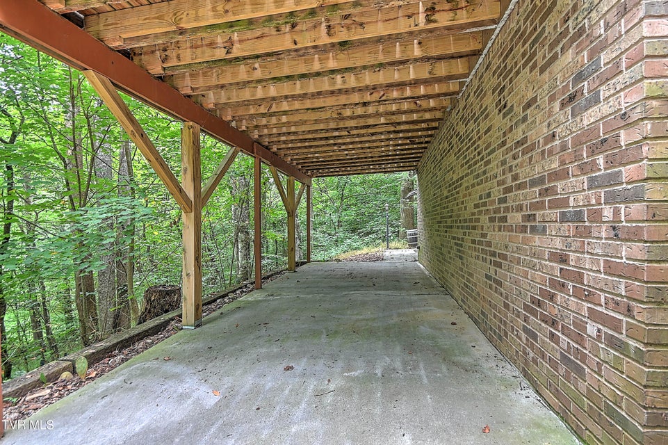 Photo #4: 2933 Cherokee Road