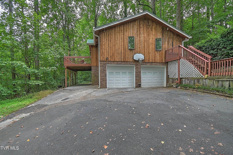 Photo #2: 2933 Cherokee Road