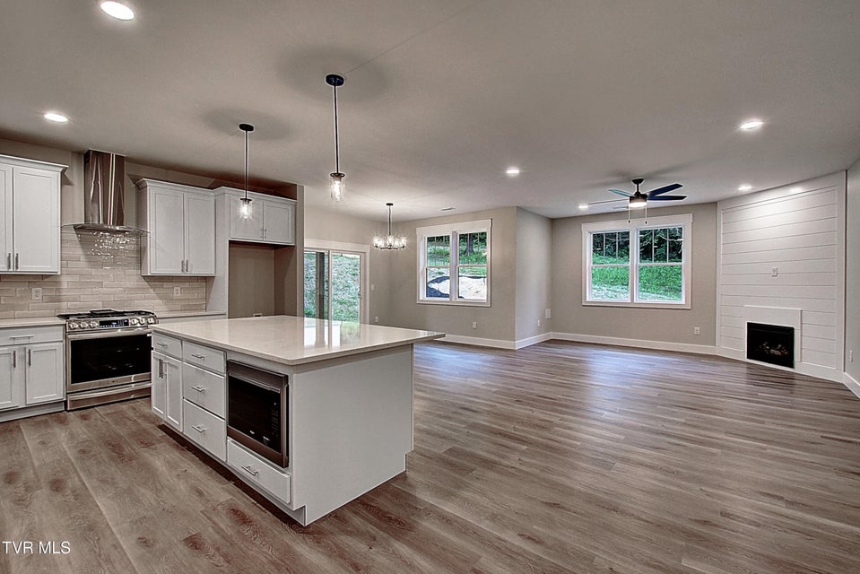Photo #3: 1540 Prospects Way