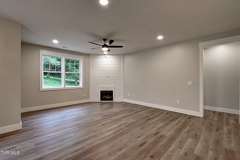 Photo #5: 1540 Prospects Way