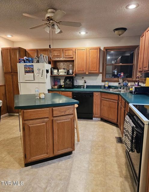 Photo #13: 145 Escape Mountain Road