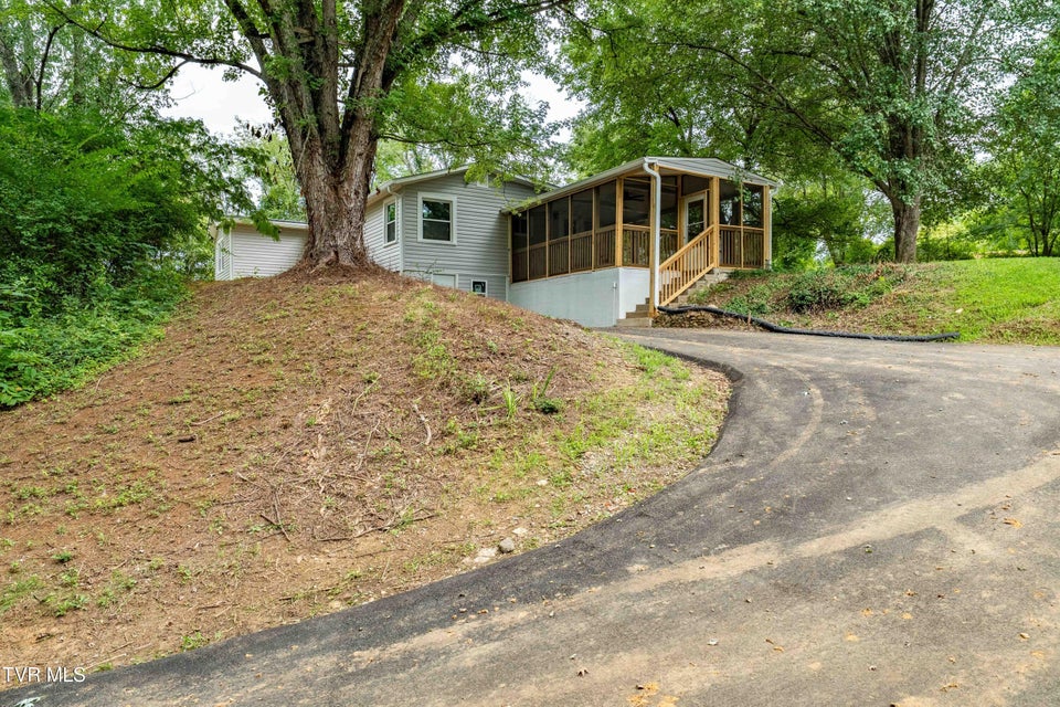 Photo #9: 6573 Kingsport Highway