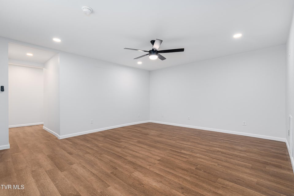 Photo #32: 6573 Kingsport Highway