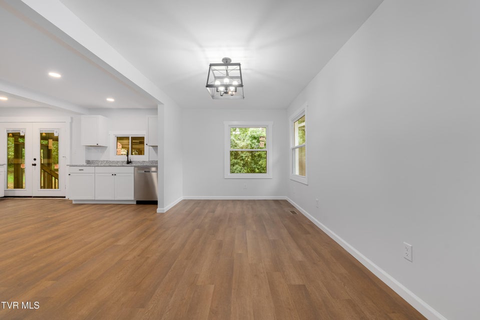 Photo #35: 6573 Kingsport Highway