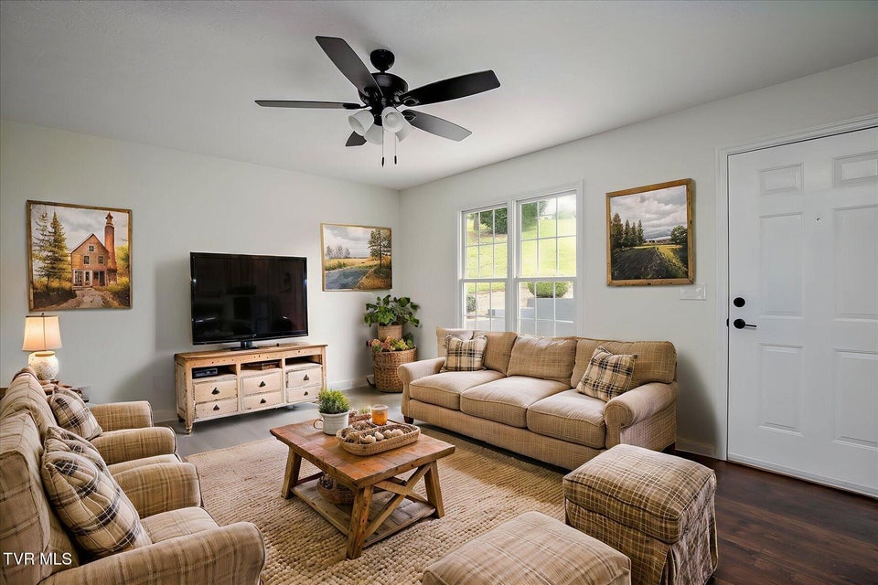 Photo #8: 311 Jefferson Drive