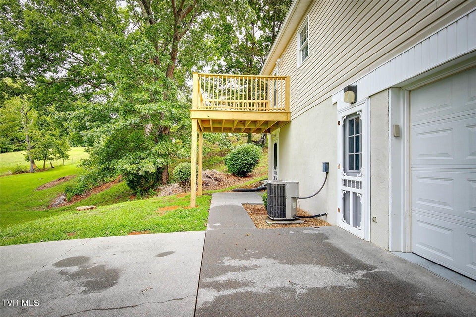 Photo #29: 311 Jefferson Drive