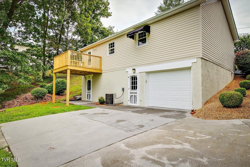 Photo #30: 311 Jefferson Drive