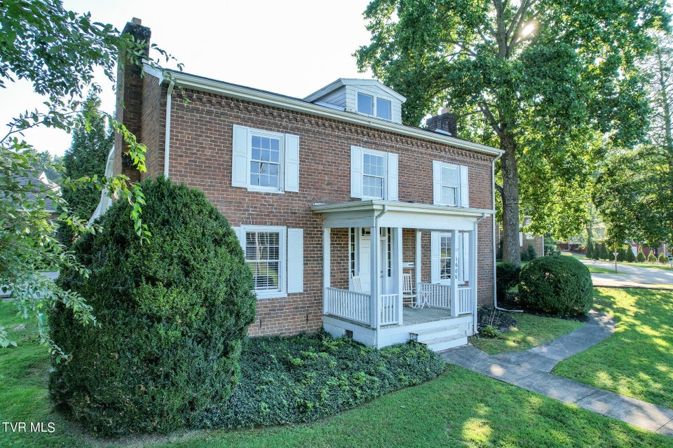 Photo #13: 1606 Hannah Street