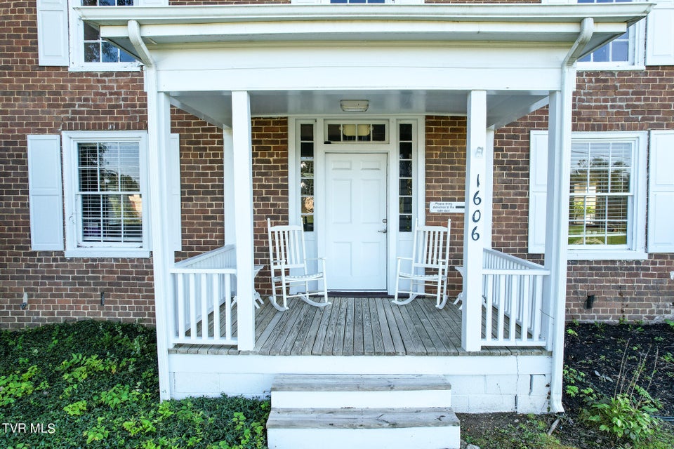 Photo #14: 1606 Hannah Street