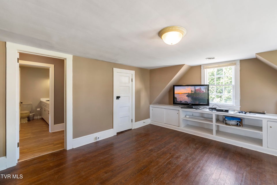 Photo #54: 1606 Hannah Street