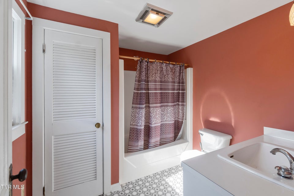 Photo #61: 1606 Hannah Street