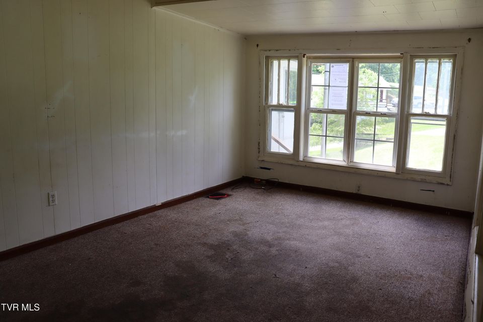 Photo #12: 406 Prospect Avenue