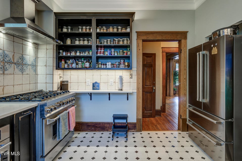 Photo #26: 801 Holston Avenue