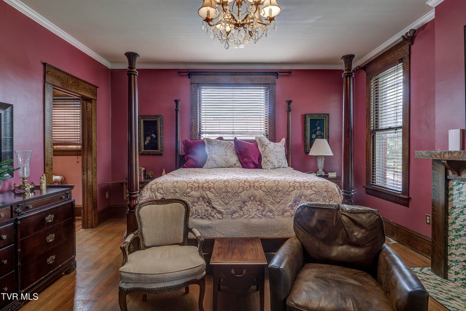 Photo #45: 801 Holston Avenue
