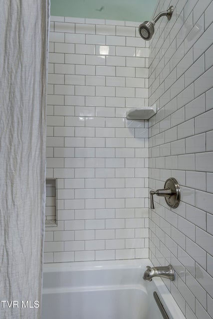 Photo #54: 801 Holston Avenue