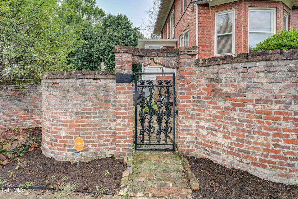 Photo #87: 801 Holston Avenue