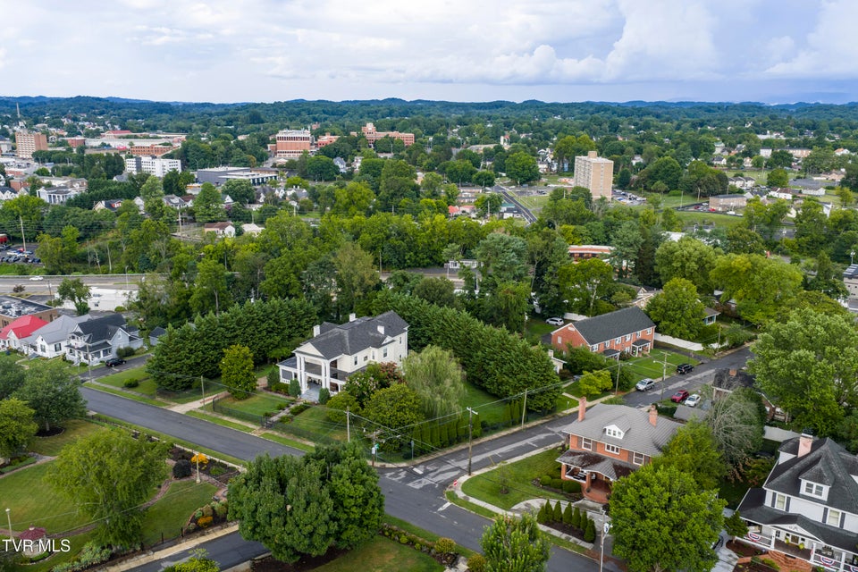 Photo #97: 801 Holston Avenue