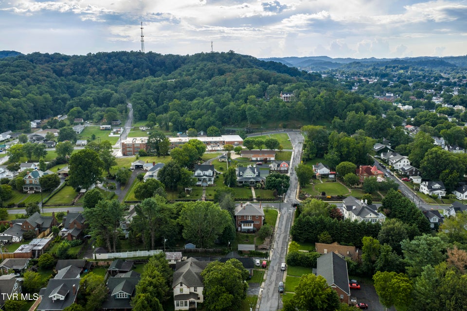 Photo #100: 801 Holston Avenue