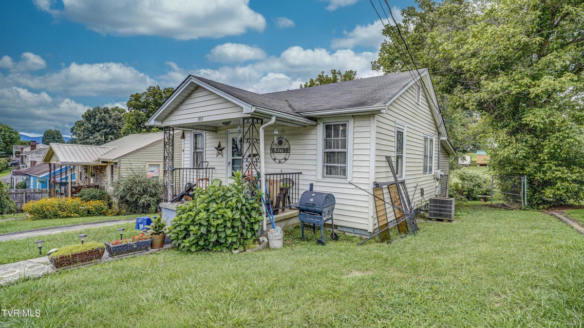 Photo #2: 105 York Drive
