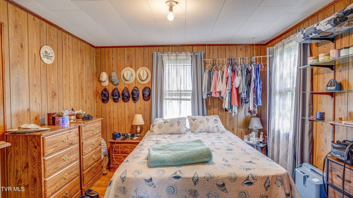 Photo #7: 105 York Drive